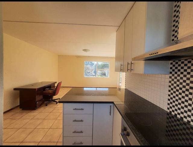 2 BEDROOM APARTMENT FOR SALE IN VORNA VALLEY